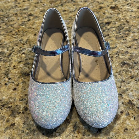 eight kids Other - Girls glittery, small heel shoes